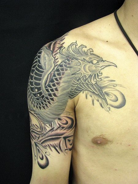 鳳凰,肩,胸,熊本タトゥー/刺青デザイン画像