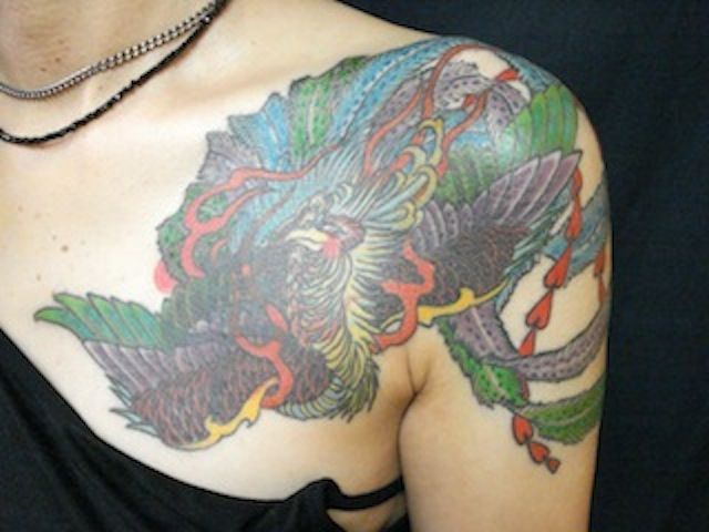 腕,女性,鳳凰タトゥー/刺青デザイン画像