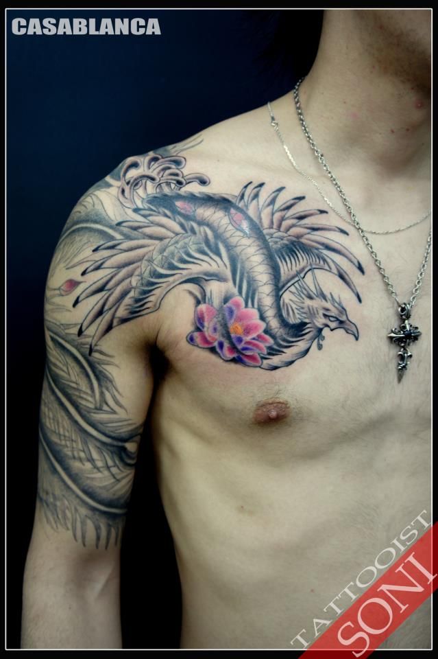 胸,鳳凰,ブラック＆グレータトゥー/刺青デザイン画像