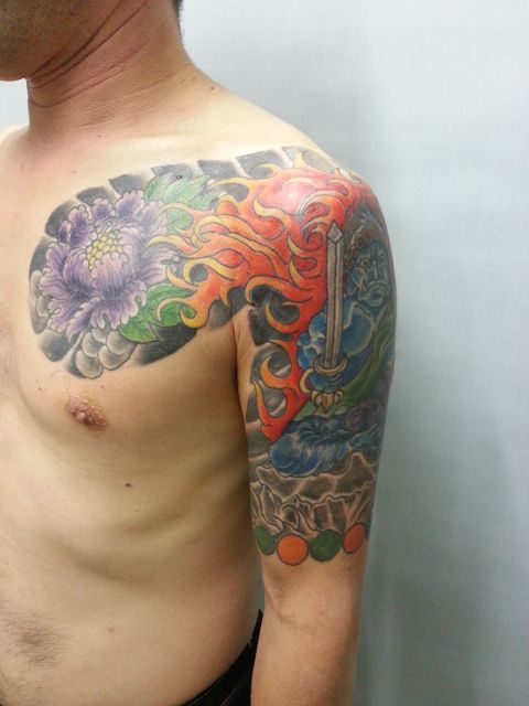 牡丹,カラー,胸,腕タトゥー/刺青デザイン画像