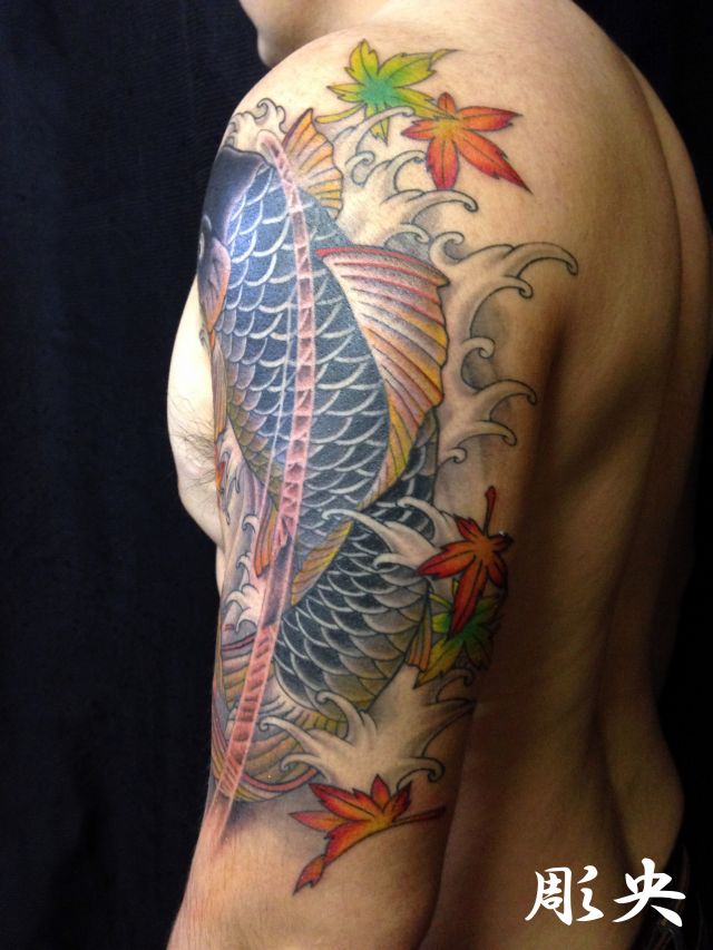 腕,男性,鯉,カラータトゥー/刺青デザイン画像