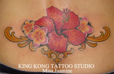 腰,女性,フラワー,花,ハイビスカス,リアリスティック,カラータトゥー/刺青デザイン画像