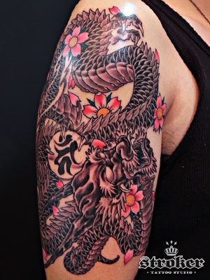 龍,桜,梵字,腕,花タトゥー/刺青デザイン画像