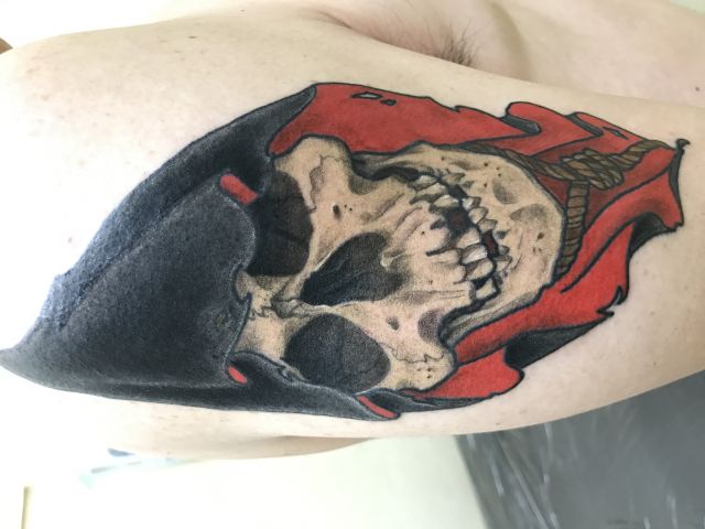 腕,骸骨,スカル,死神,骨,ドクロ,髑髏,カラータトゥー/刺青デザイン画像