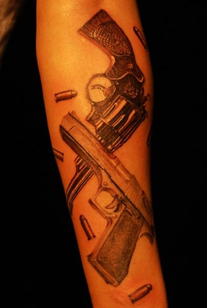 腕,銃,ブラック＆グレイ,ブラック＆グレータトゥー/刺青デザイン画像