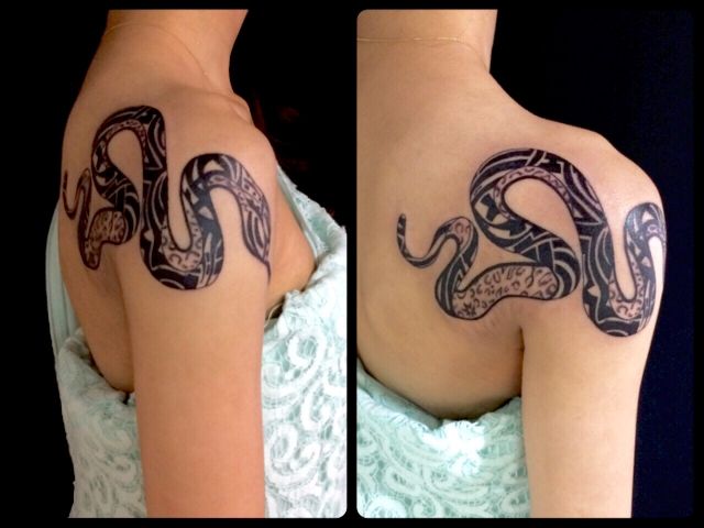 腕,肩,蛇,トライバル,トライバルタトゥー,ブラック＆グレイタトゥー/刺青デザイン画像