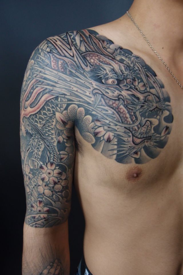 太鼓,龍,腕,桜,ブラック＆グレータトゥー/刺青デザイン画像