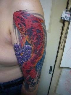 腕,鯉タトゥー/刺青デザイン画像