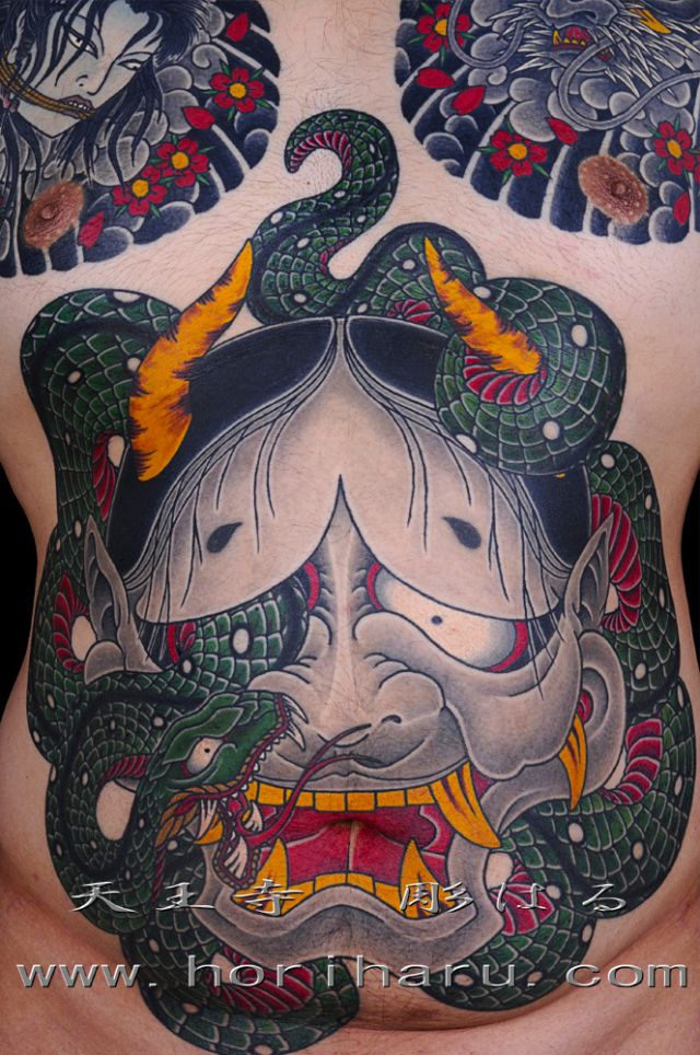 腹,脇腹,お腹,男性,大蛇,蛇,般若,カラータトゥー/刺青デザイン画像