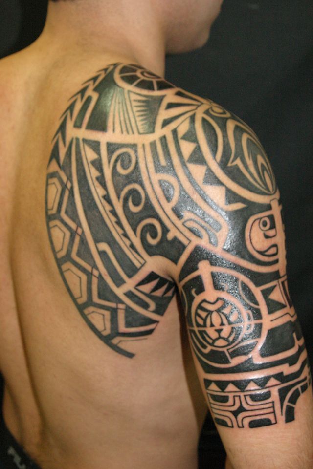 トライバル,肩,腕タトゥー/刺青デザイン画像
