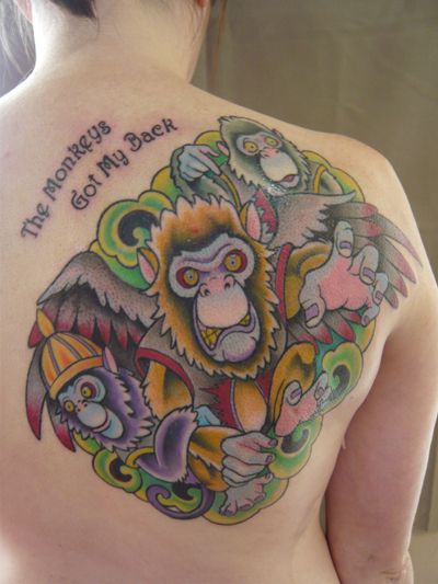 猿,文字,背中,動物タトゥー/刺青デザイン画像