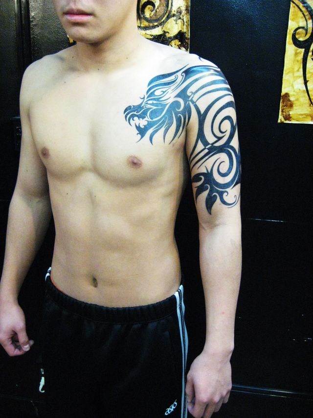 肩,腕,トライバル,龍タトゥー/刺青デザイン画像