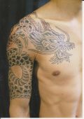 龍,抜き,腕,ブラック＆グレータトゥー/刺青デザイン画像