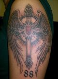 腕,クロス,羽,十字架タトゥー/刺青デザイン画像