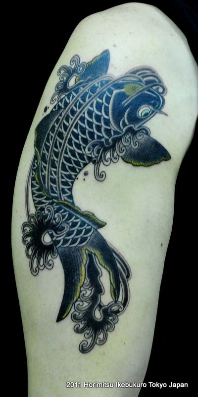 鯉,足,ブラック＆グレータトゥー/刺青デザイン画像