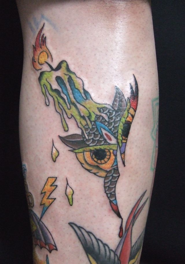 足,フクロウ,蝋燭タトゥー/刺青デザイン画像