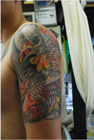 腕,鯉,紅葉タトゥー/刺青デザイン画像