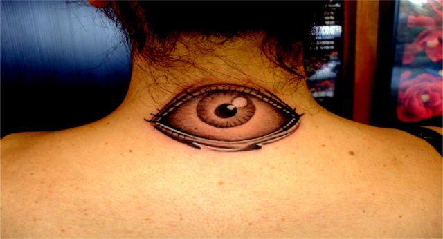首,目,ワンポイントタトゥー/刺青デザイン画像