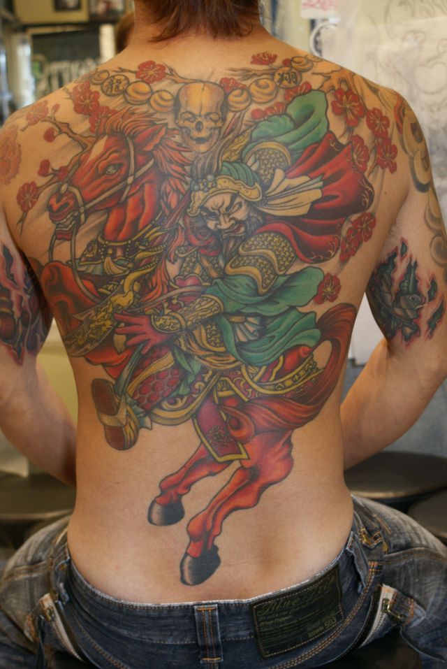 背中,男性,人物,抜き,馬,抜き,カラー,カラフルタトゥー/刺青デザイン画像