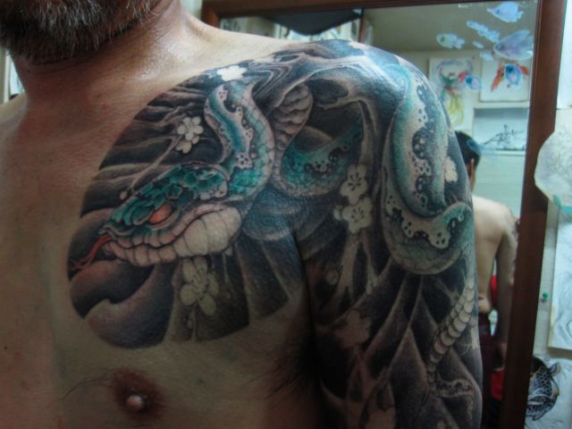 蛇,肩,腕タトゥー/刺青デザイン画像