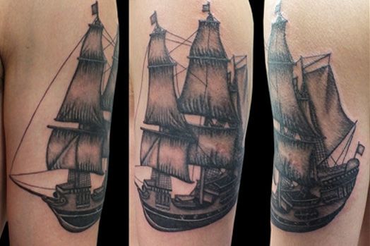 腕,船,ブラック＆グレイ,ブラック＆グレー,烏彫り,ブラック＆グレイタトゥー/刺青デザイン画像