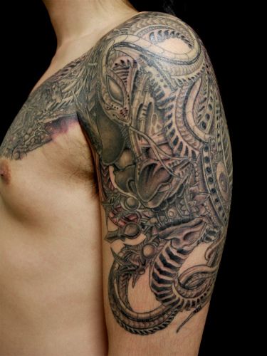 腕,肩,蛇,般若,ブラック＆グレイタトゥー/刺青デザイン画像