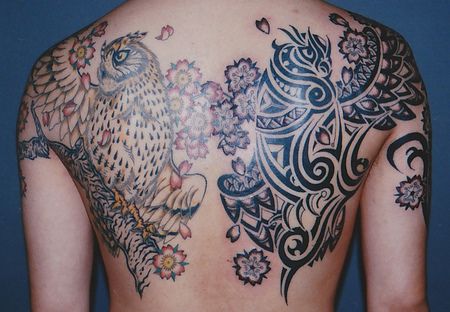 背中,梟,トライバル,桜タトゥー/刺青デザイン画像