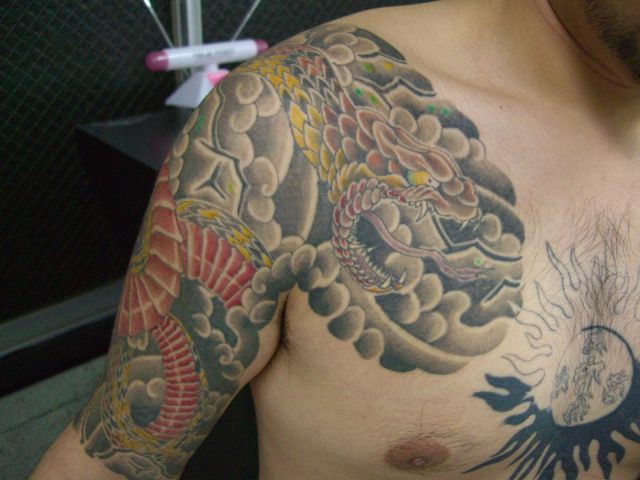 蛇,五分袖,太鼓タトゥー/刺青デザイン画像