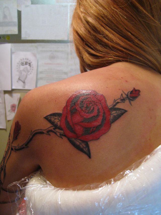薔薇,花タトゥー/刺青デザイン画像