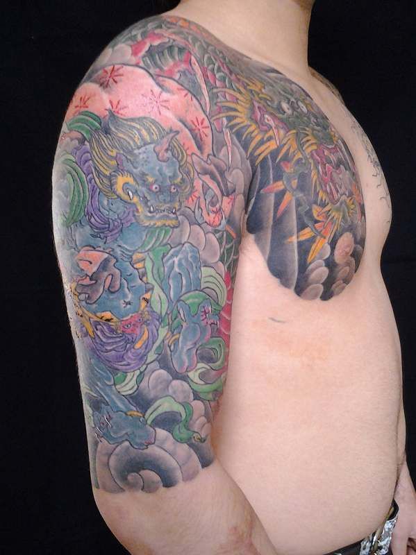 腕,カラー,太鼓,五分袖,人物タトゥー/刺青デザイン画像