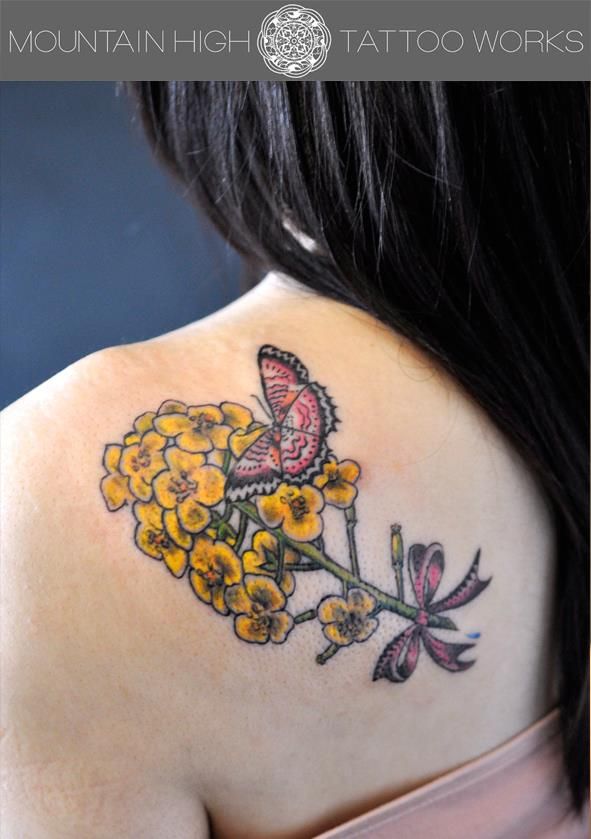 蝶,バタフライ,花,カラータトゥー/刺青デザイン画像