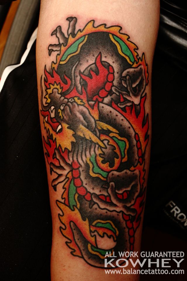 龍,カラー,腕タトゥー/刺青デザイン画像