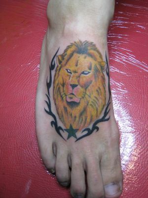 足,ライオン,動物タトゥー/刺青デザイン画像
