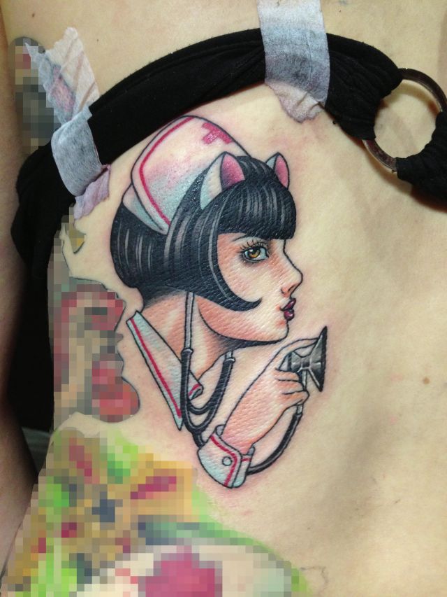 背中,女性,カラータトゥー/刺青デザイン画像