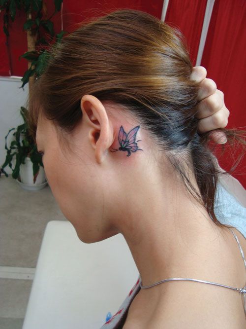 蝶,耳,女性タトゥー/刺青デザイン画像