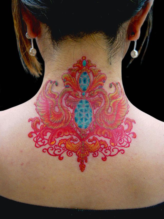 首,カラー,女性タトゥー/刺青デザイン画像