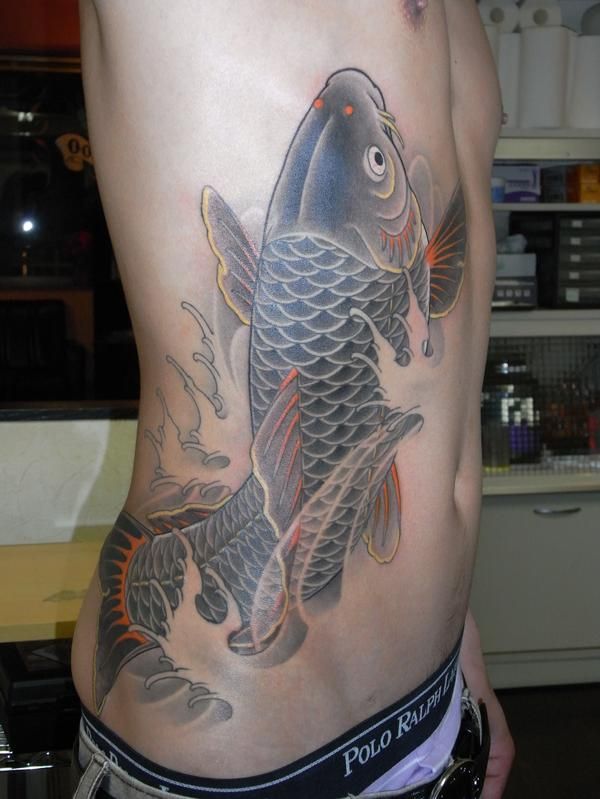 脇腹,のぼり鯉,カラータトゥー/刺青デザイン画像