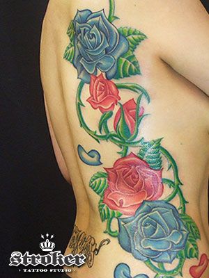 薔薇,背中,女性,花タトゥー/刺青デザイン画像