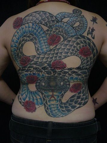 背中,抜き,蛇,薔薇タトゥー/刺青デザイン画像