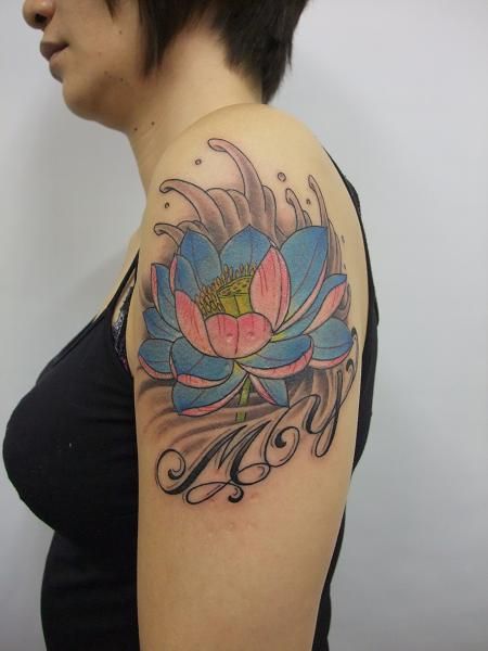 腕,フラワー,花,蓮,カラータトゥー/刺青デザイン画像