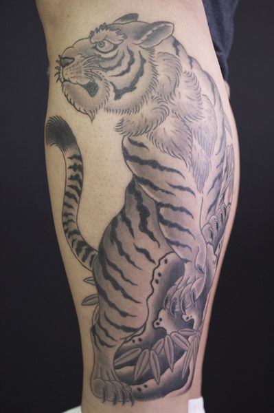虎,ブラック＆グレイ,ブラック＆グレータトゥー/刺青デザイン画像