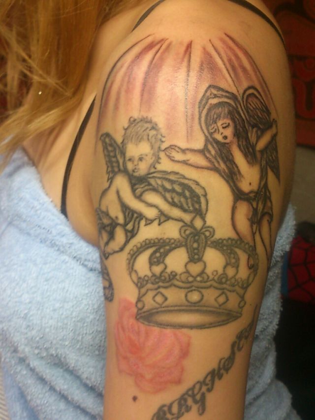 天使,薔薇,王冠タトゥー/刺青デザイン画像