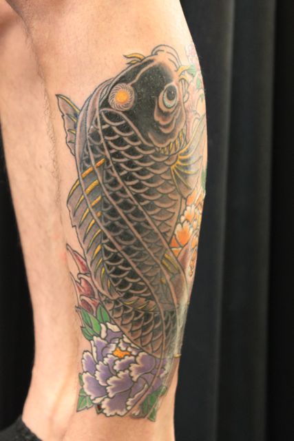 鯉,牡丹,足,花タトゥー/刺青デザイン画像