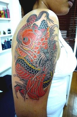 肩,龍,鯉タトゥー/刺青デザイン画像