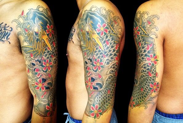 腕,肩,鯉,抜き,ワンポイント,龍魚,化け猫,カラータトゥー/刺青デザイン画像