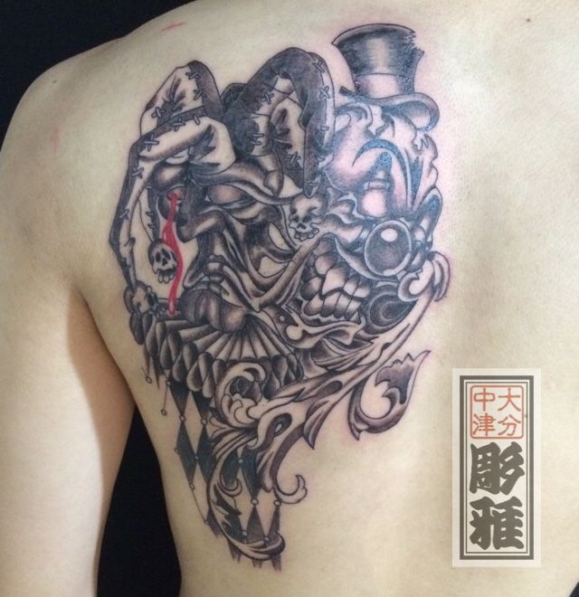 背中,肩,ピエロ,ブラック＆グレイ,ブラック＆グレータトゥー/刺青デザイン画像