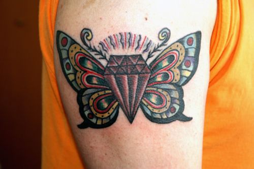 腕,蝶,ワンポイント,ダイアモンドタトゥー/刺青デザイン画像