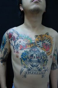 胸,虎,スカル,馬,薔薇,文字,レタータトゥー/刺青デザイン画像