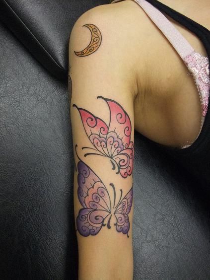 腕,二の腕,蝶,バタフライ,カラータトゥー/刺青デザイン画像