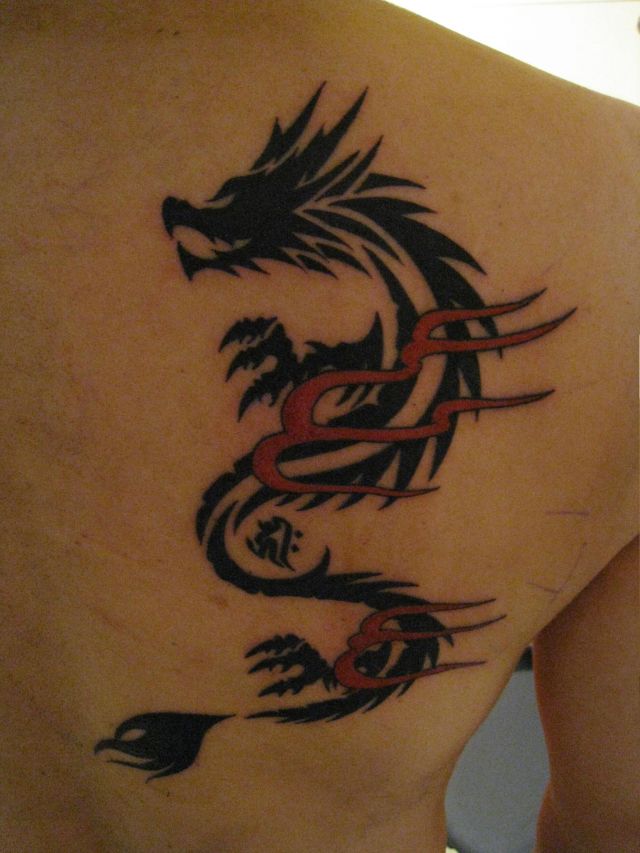 トライバル,ドラゴン,龍タトゥー/刺青デザイン画像